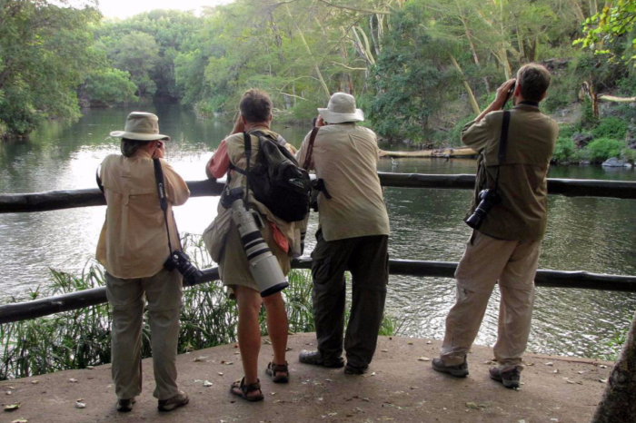 11 Days Safari, Culture and Beach Holiday