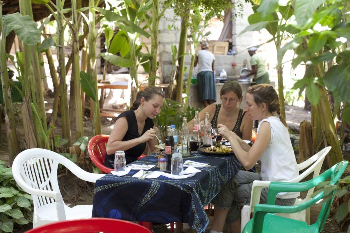 Lunch at Mama’s Tour